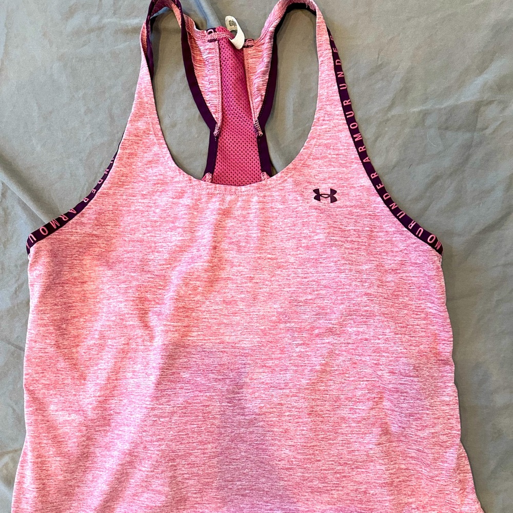 Under Armour running set, EUC, size medium